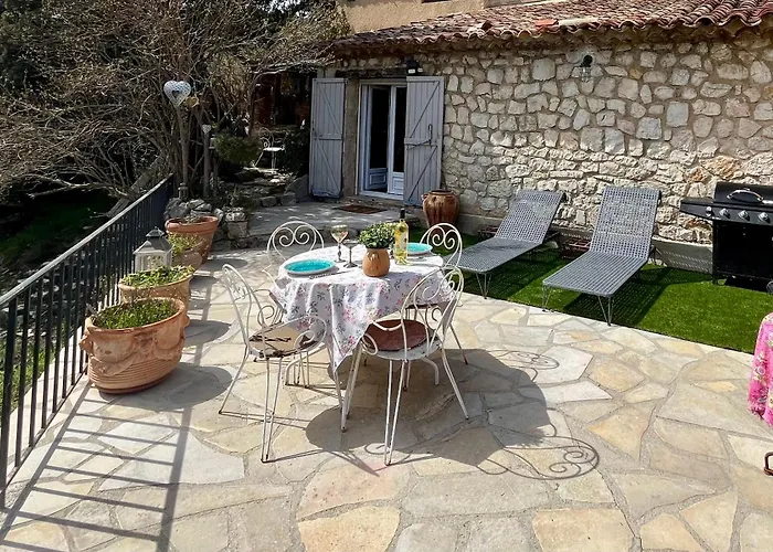 La Maison D'Eddy Et Caro Aux Portes Du Verdon